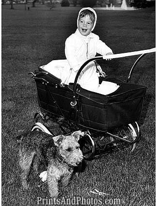 John F Kennedy Jr. Childhood 0798