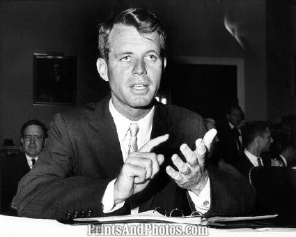 ROBERT KENNEDY 1962 0802