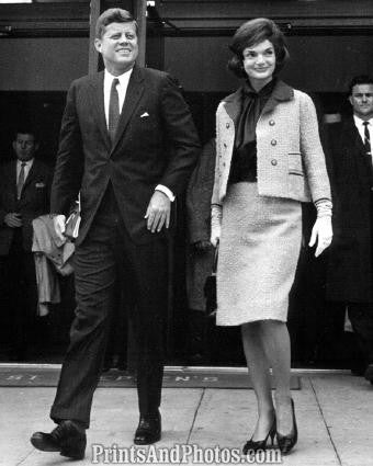 President John F Kennedy & Jackie 0950