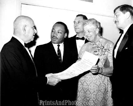 MARTIN LUTHER KING White House 0961