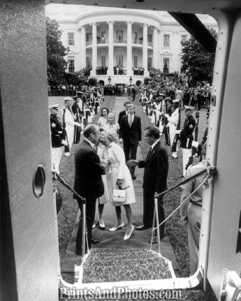 NIXON & FORD Change Office 0963