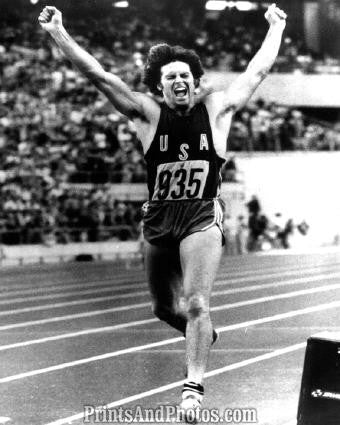 Olympian BRUCE JENNER  0981 Olympian BRUCE JENNER  0981