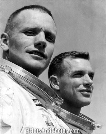 President KENNEDY & NASA Scott Carpenter 0837