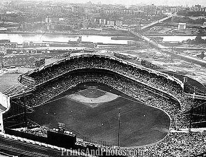 YANKEE STADIUM 1949 vs Dodgers 1043