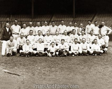 26 YANKEES Team  w/ RUTH 1116 26 YANKEES Team  w/ RUTH 1116