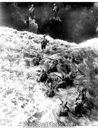 US Marines Landing  1252 US Marines Landing  1252