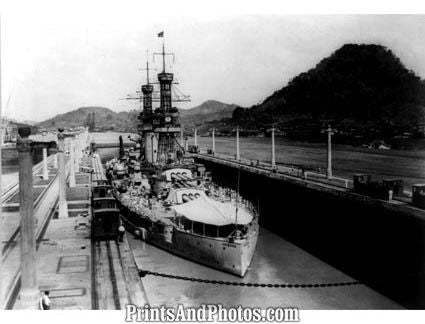NAVY BATTLESHIP USS Arizona 1256