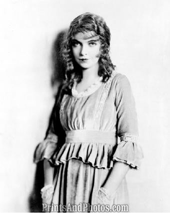 Hollywood Actress LILLIAN GISH 1304