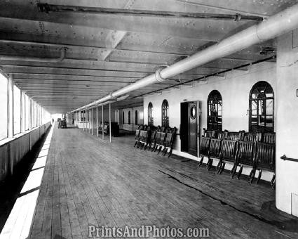 TITANIC Great Promenade Deck  1308