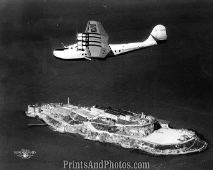 ALCATRAZ ISLAND Aerial  1318