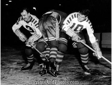 Hockey 1948 HIP CHECK  1581 Hockey 1948 HIP CHECK  1581