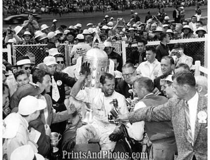 Indy 500 Winner BOB SWEIKERT  1635