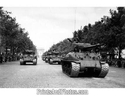 FRANCE Bastille Day Parade  1657