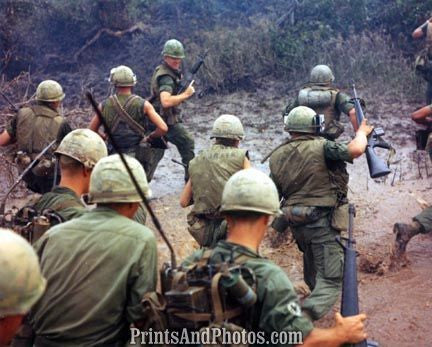 Vietnam  Beach Landing 18790 Vietnam  Beach Landing 18790
