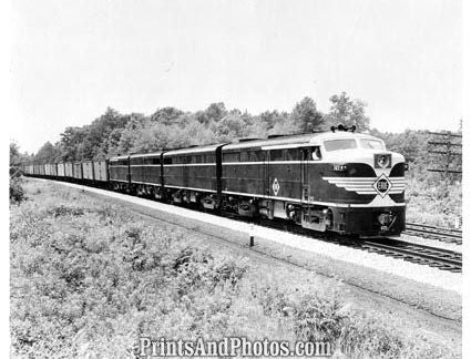 Erie Rail Diesel Train 1951 19320