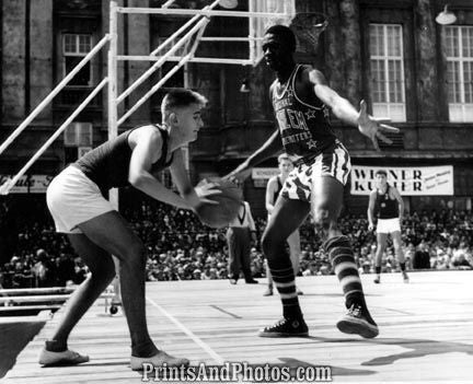 GLOBETROTTERS Austrian Babenberg  19900 GLOBETROTTERS Austrian Babenberg  19900