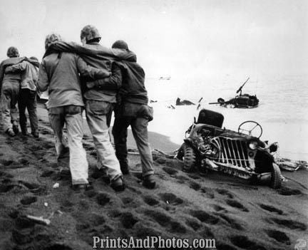 WWII  Wounded Troop in Battle 2044 WWII  Wounded Troop in Battle 2044