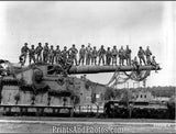 WWII  Troops on Tank Gun 2046