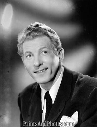 Actor singer DANNY KAYE  2185