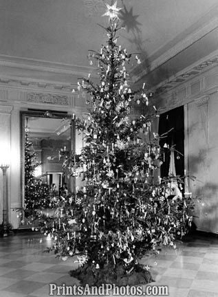 John F Kennedy Christmas 1962 2282