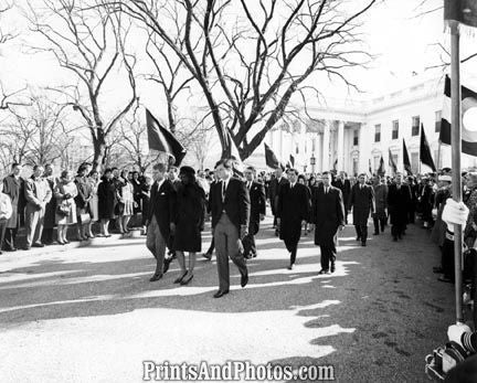 Kennedy Procession Jackie Ted & Bobby 2294