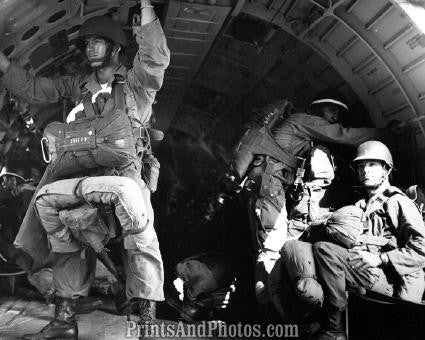 US ARMY Paratroopers 1951  2345 US ARMY Paratroopers 1951  2345