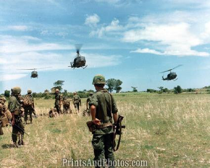 Vietnam Op Bolling UH-1D Gunship  2454 Vietnam Op Bolling UH-1D Gunship  2454