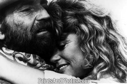 WILLIE NELSON & DYAN CANNON  2497