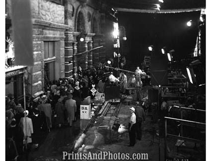 Hollywood NYC 34th St Scene 2535