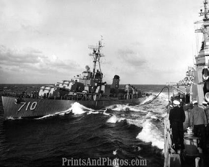 Navy Destroyer USS Gearing 2681