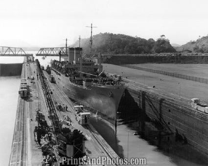 Navy USS Gen Nelson M Walker 2725