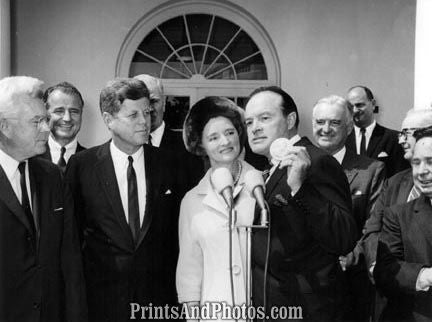 John F Kennedy & Bob Hope Coin 2769