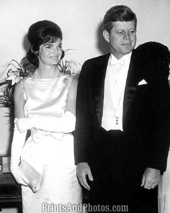 John F Kennedy & Jackie Formal 2775