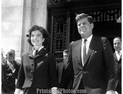 John F Kennedy & Jackie  Print 2777