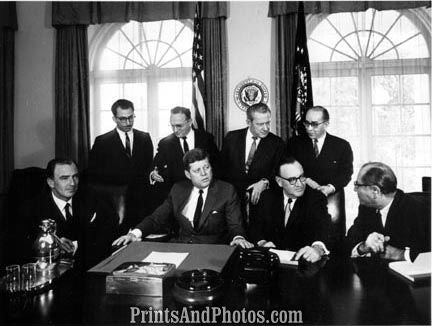 John F Kennedy Oval Office Pose 2806