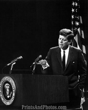 John F Kennedy at Podium 2810