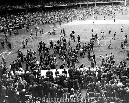 49 Yankees win Playoff vs Boston  3110 49 Yankees win Playoff vs Boston  3110