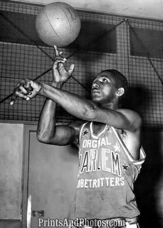GLOBETROTTERS HAYNES in Paris  3122 GLOBETROTTERS HAYNES in Paris  3122