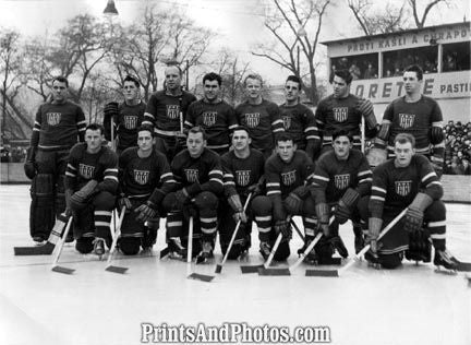 48 American Olympic Hockey Team  3173