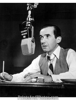 CBS Reporter Edward R Murrow  3329