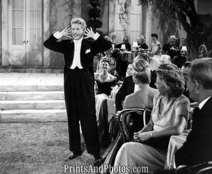 Danny Kaye The Kid from Brooklyn 3339