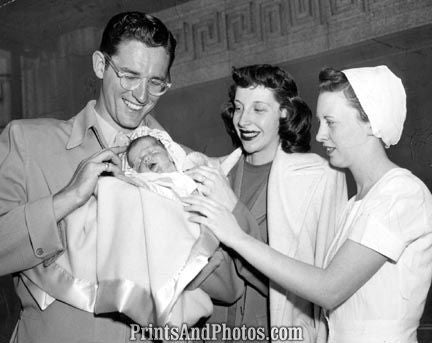 Lakers George Mikan w/ son  3360 Lakers George Mikan w/ son  3360