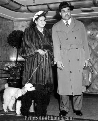 JOE LOUIS & Wife on Queen Elizabeth  3364 JOE LOUIS & Wife on Queen Elizabeth  3364