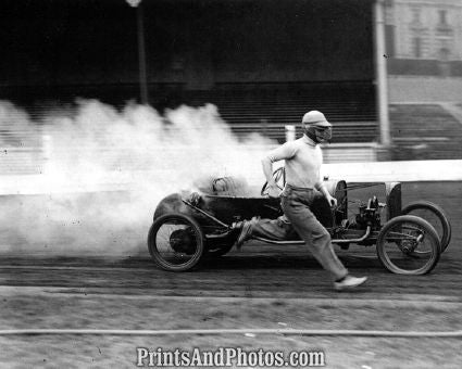 Crystal Palace Speedway Car Fire  3499