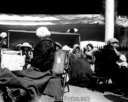 TITANIC Leaving on Last Voyage 1310