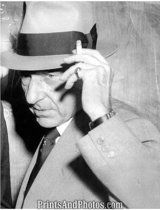 Mobster Bugsy Siegel Murdered 5275