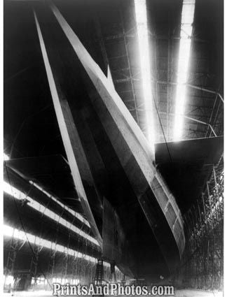 Giant British Dirigible BLIMP 3767