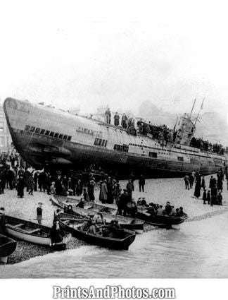 WWII U Boat Stranded South France  3771
