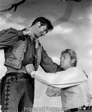 El Paso Paramount Movie 3914