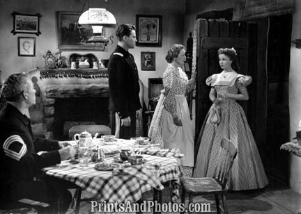 FORT APACHE Shirley Temple & John Agar 3942
